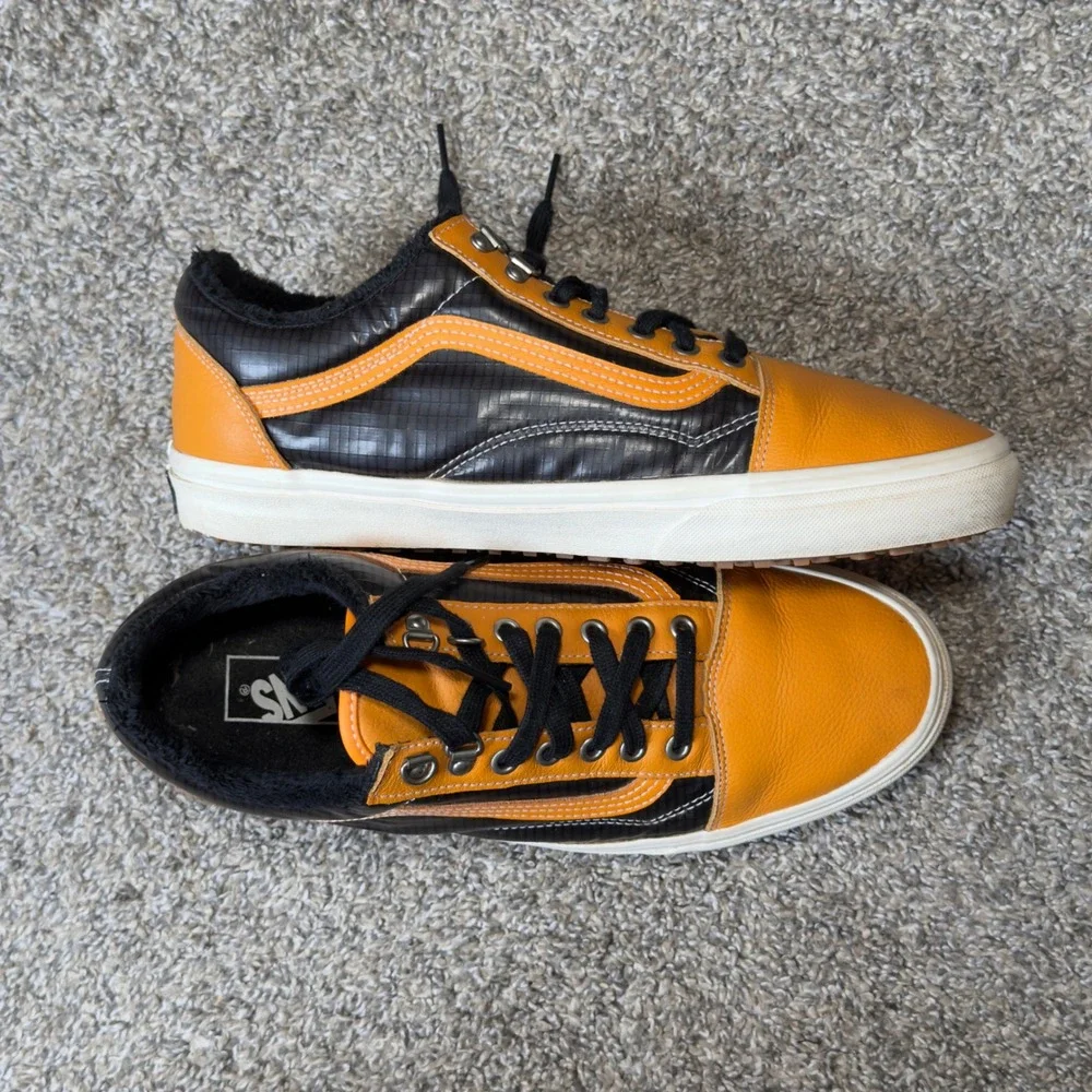 Vans Old Skool MTE Pumpkin Orange Black Leather Ripstop Sneakers Mens 11.5
